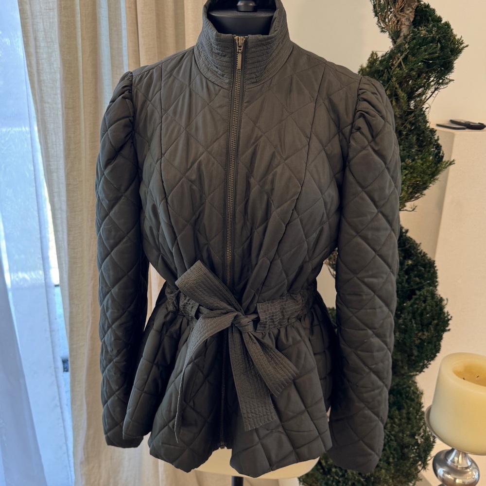 Marie Oliver Olive-colored Quilted Puffer Jacket with Peplum - Size 1 (Large/XL) - Picture 1 of 15